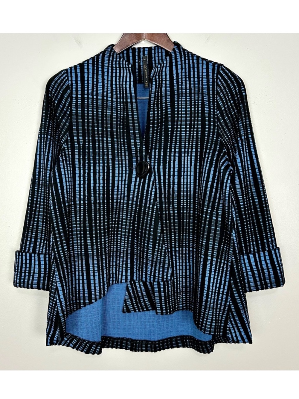 IC by Connie K Asymmetrical Knit Jacket Women’s Size S Button Cuffed Sleeve Art
